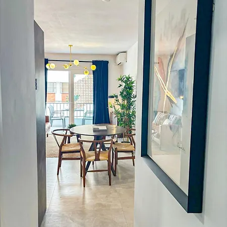Renovated 2 Bedroom In Center, Carabeo Area * Nerja