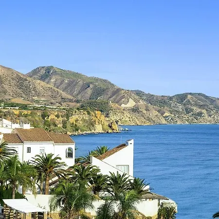 Renovated 2 Bedroom In Center, Carabeo Area * 内尔哈