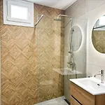 Renovated 2 Bedroom In Center, Carabeo Area Apartment Nerja
